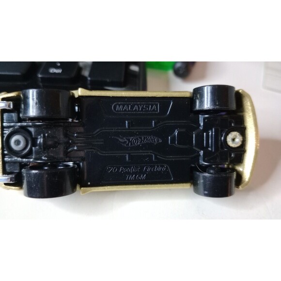 Hot Wheels ‘70 Pontiac Firebird, 2007 1ST Edition, Gold, Malaysia - Picture 6 of 6